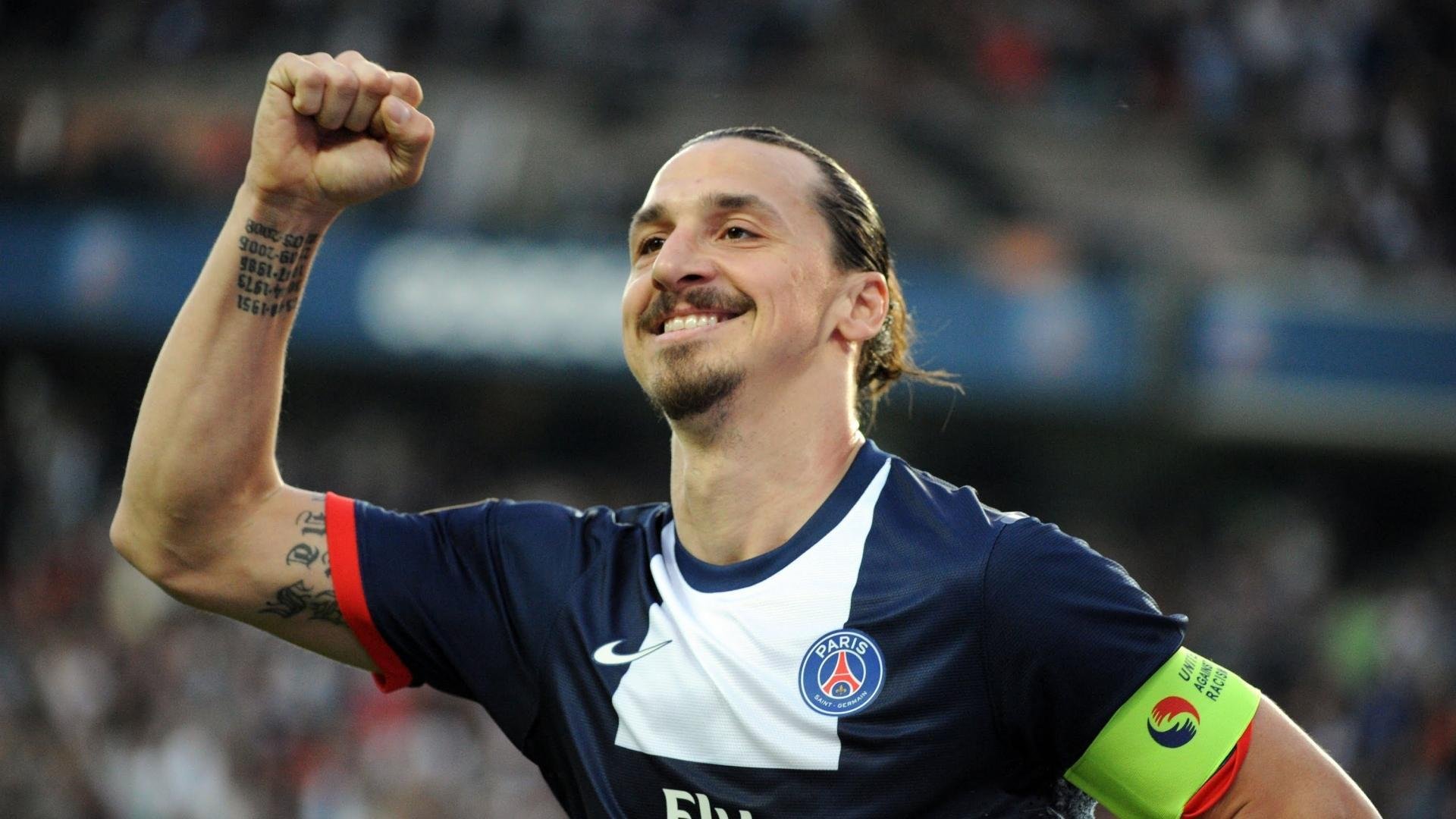 国际比赛中，某队势如破竹，取得胜利，在国际比赛中多次获第一名